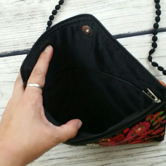 Embroidered Envelope Clutch - Picture 7 of 8